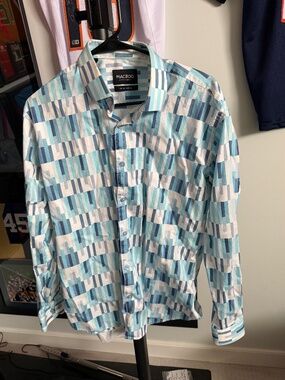 Men's Large (Size 4) Maceoo Long Sleeve Casual Button Down Shirt
